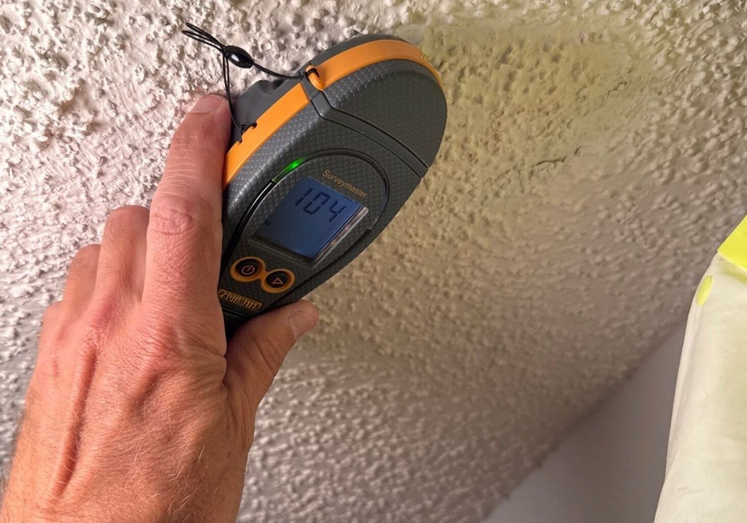 building-moisture-inspection